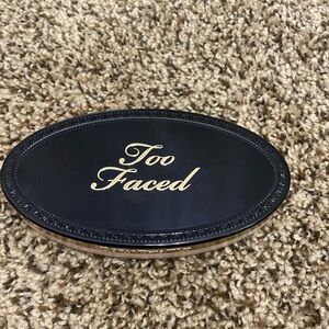 Too faced turn up the light palette